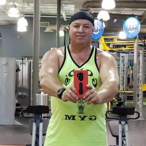 Meet your Posher, Tom